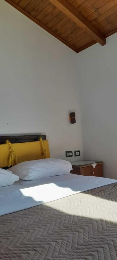 Hotel The First Gjirokastër Esterno foto